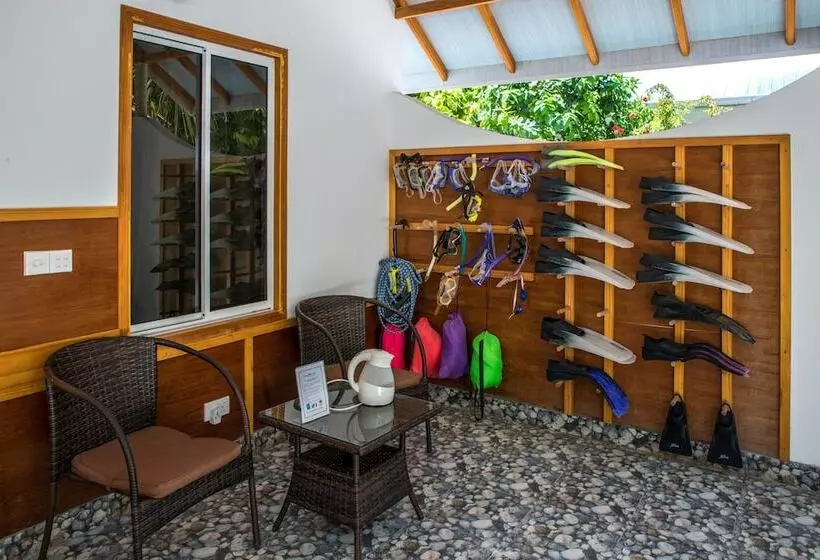 هتل Relax Residence Thoddoo Maldives