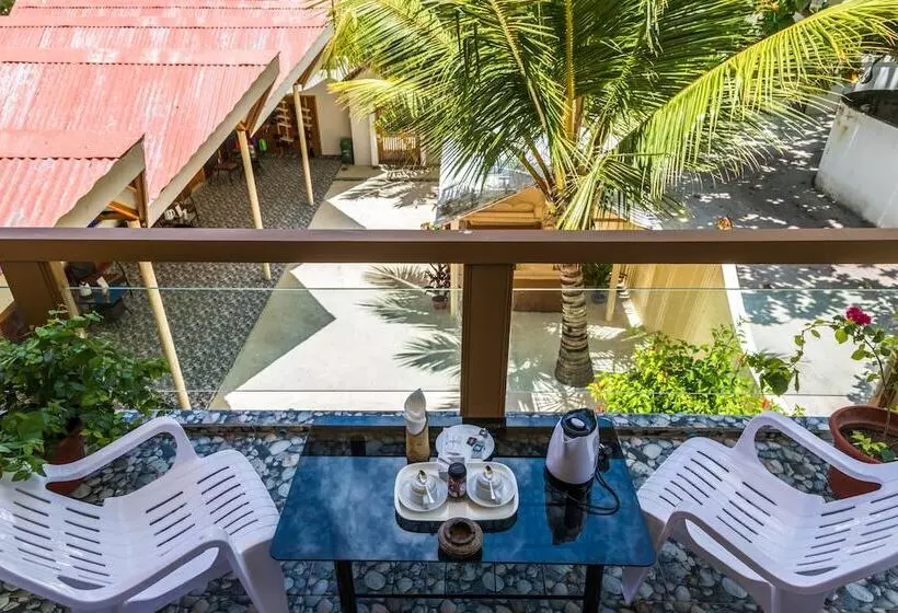 هتل Relax Residence Thoddoo Maldives
