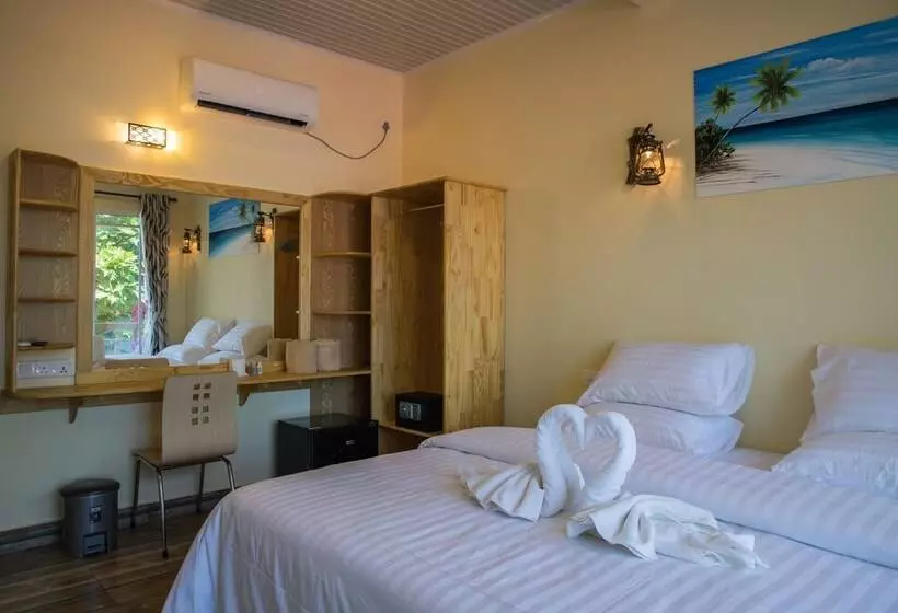 هتل Relax Residence Thoddoo Maldives