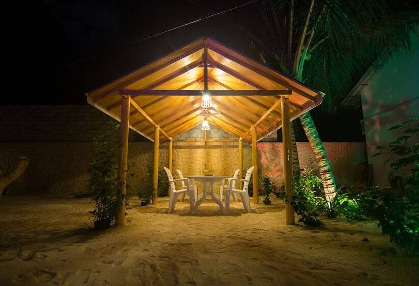 پانسیون Dream Coral