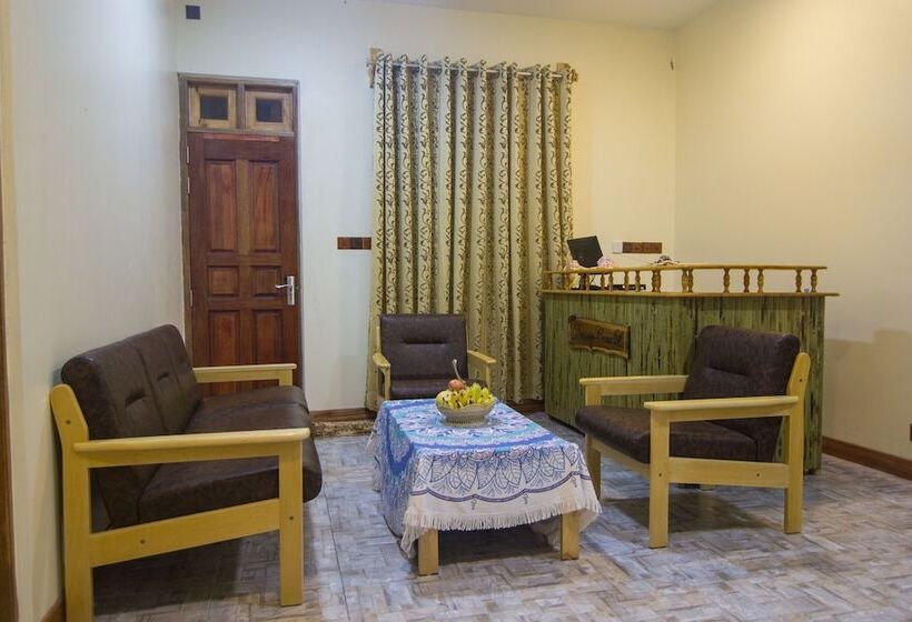 پانسیون Dream Coral