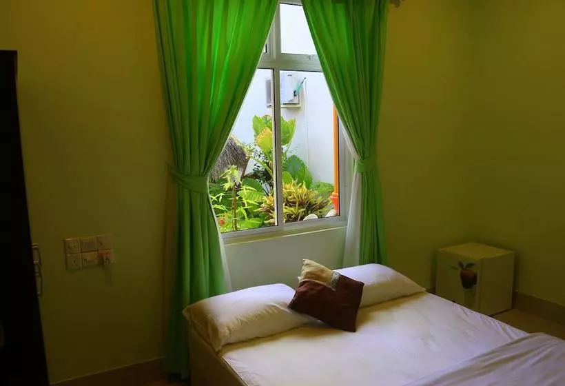 پانسیون Ras Beach Inn