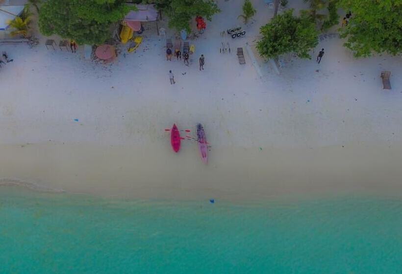 پانسیون Rivers Beach & Spa