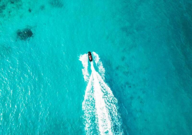 هتل Marina Bay Retreat & Spa