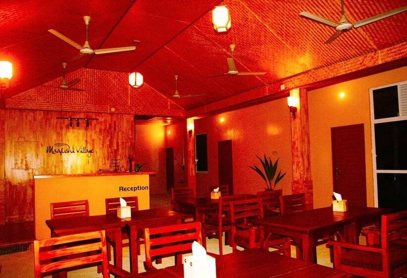 پانسیون Maafushi Village