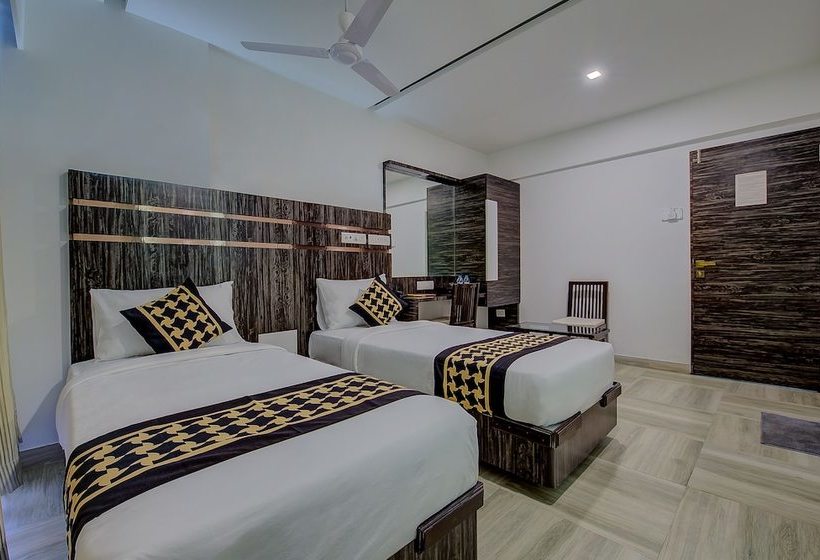 ホテル Edition O 30007 Crown Inn Panvel