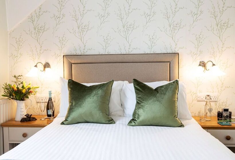 בית מלון כפרי Elder Grove