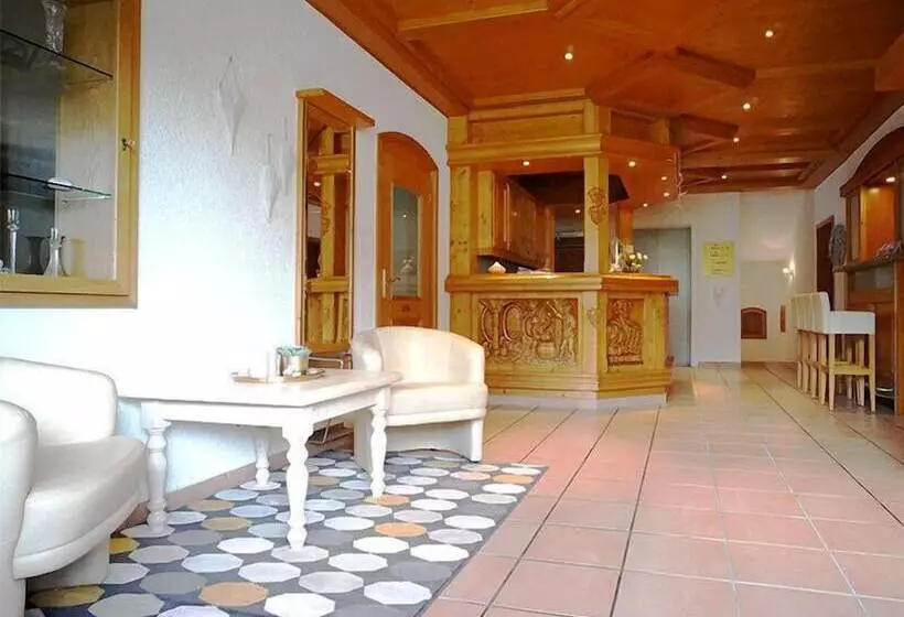 ホテル Landhaus Sankt Laurentius