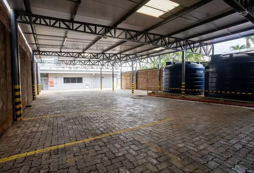 Hotelli Carandá Hplus Express