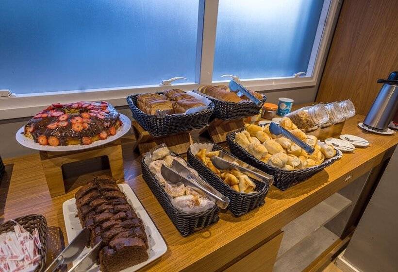 Hotel Carandá Hplus Express