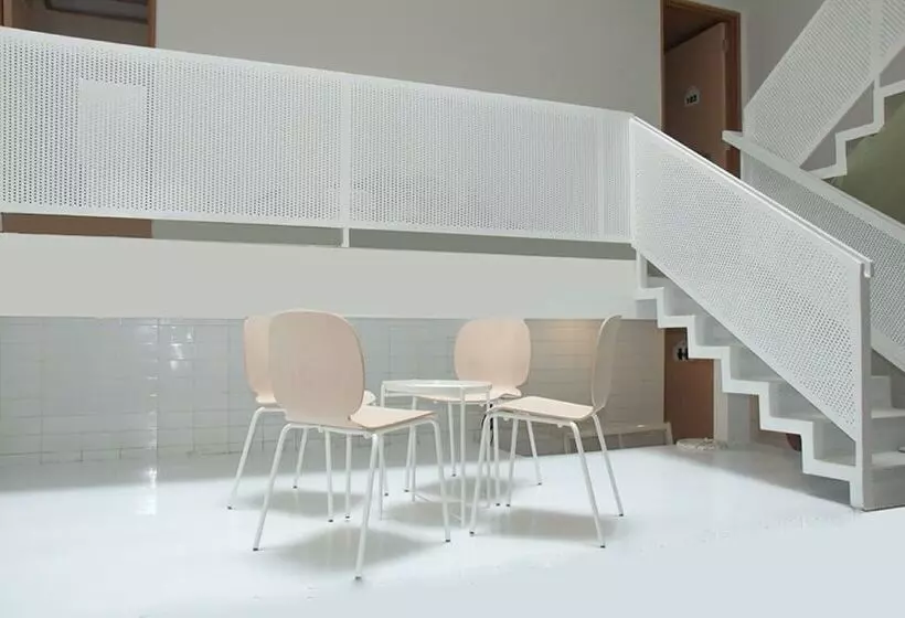 ペンション Urbanview Odori Residence Pondok Indah By Reddoorz