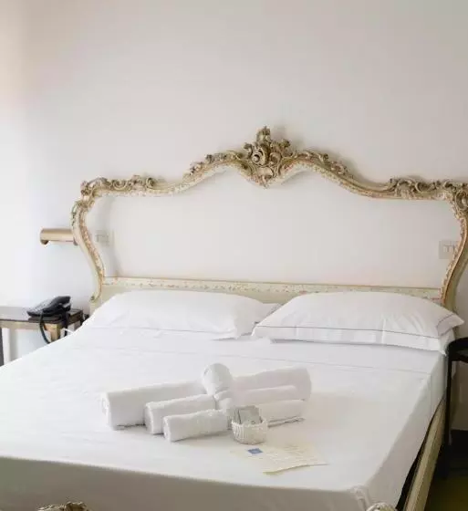 호텔 Mami Sabaudia