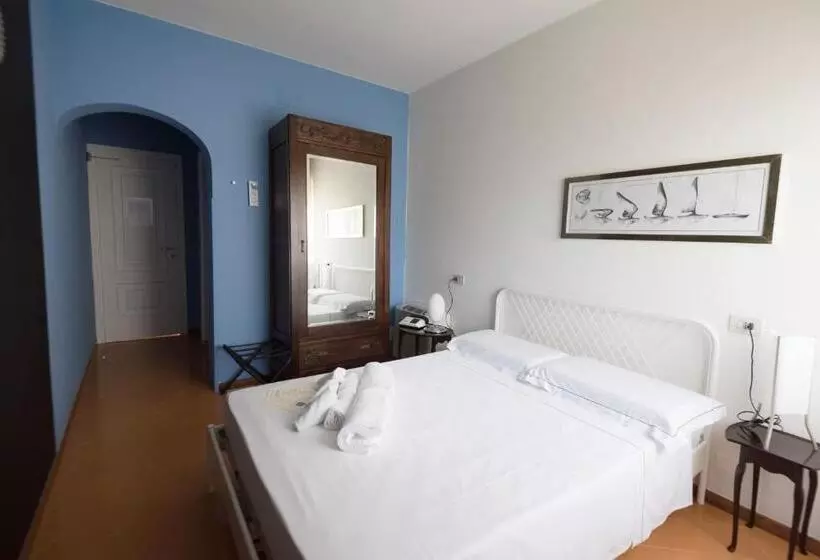 호텔 Mami Sabaudia