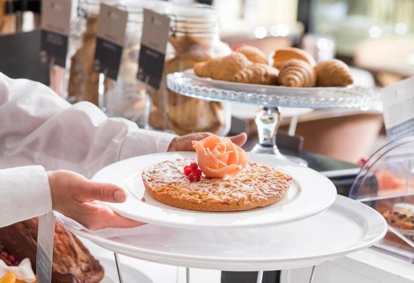 هتل Mercure Villa Romanazzi Carducci Bari