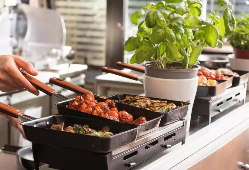 هتل Mercure Villa Romanazzi Carducci Bari