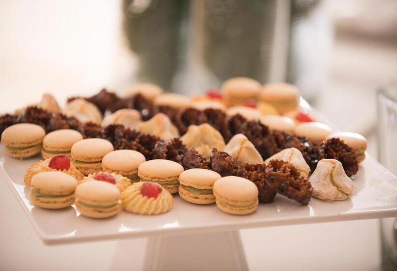 هتل Mercure Villa Romanazzi Carducci Bari