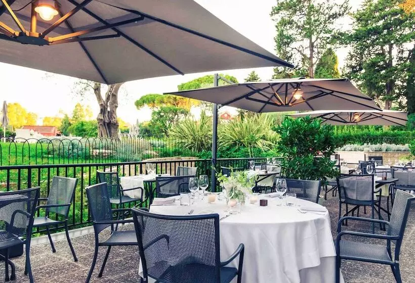 هتل Mercure Villa Romanazzi Carducci Bari