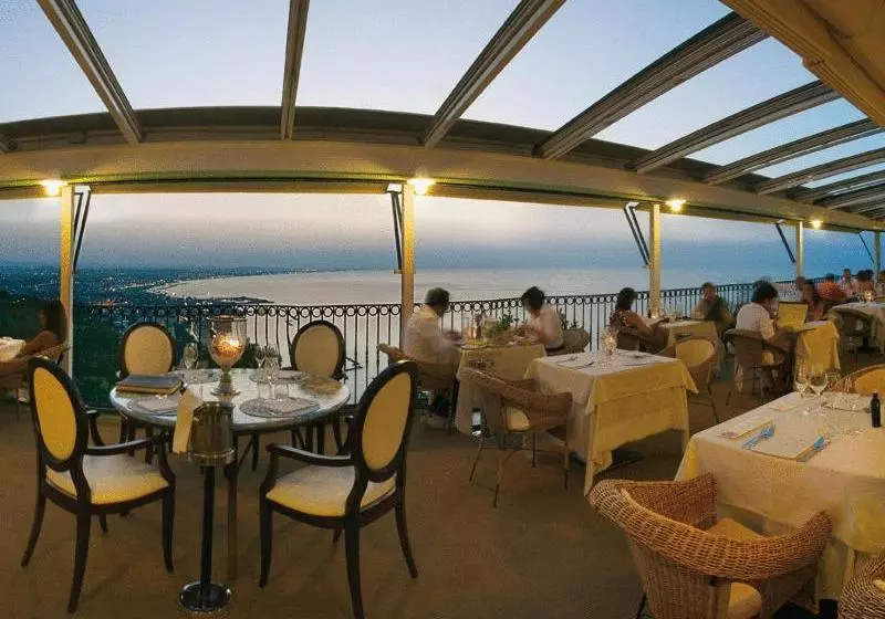 Отель Posillipo