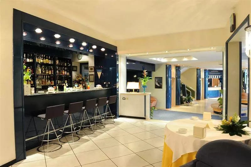 هتل President Park