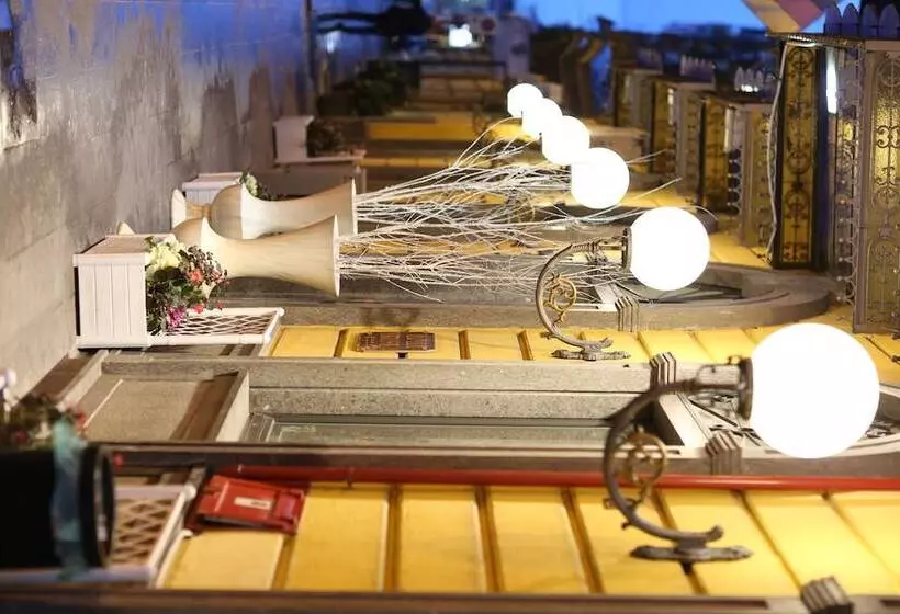 هتل Vergilius Billia