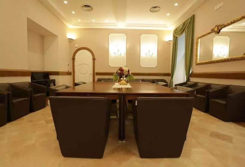 هتل Vergilius Billia