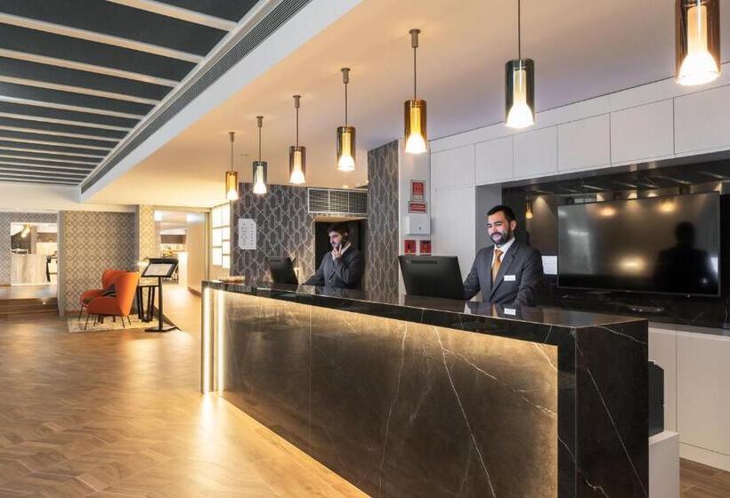 هتل Catalonia Porto