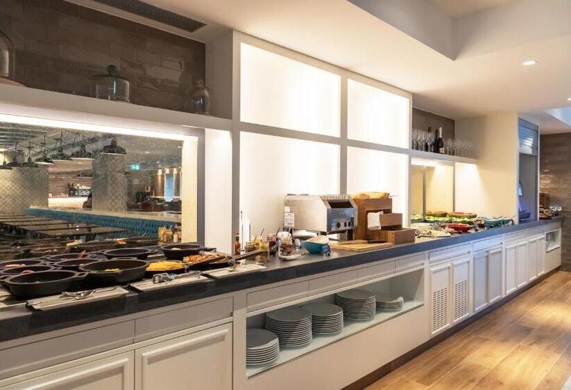 هتل Catalonia Porto