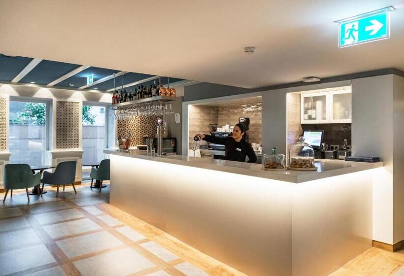 هتل Catalonia Porto