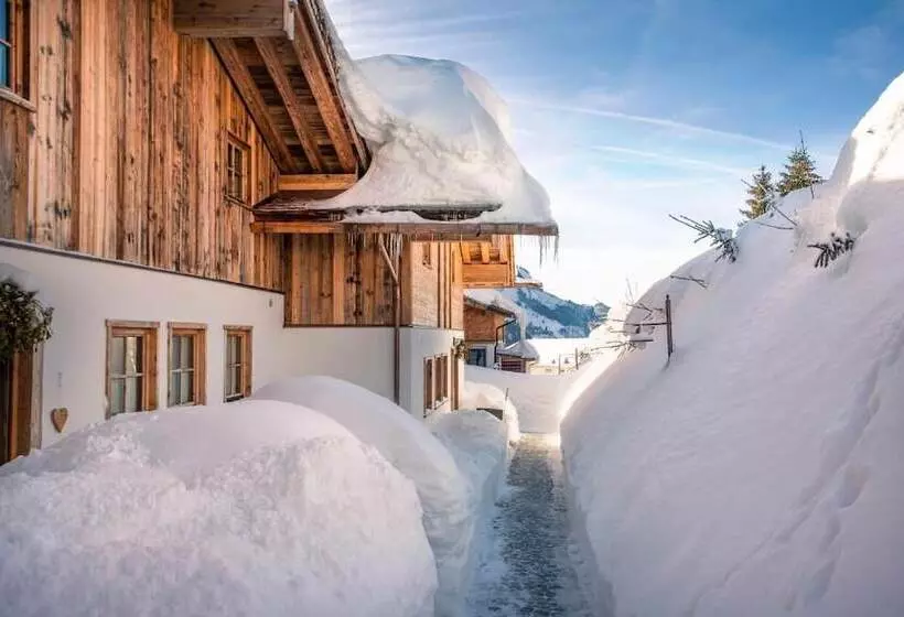 Hotelli Alpin Chalets
