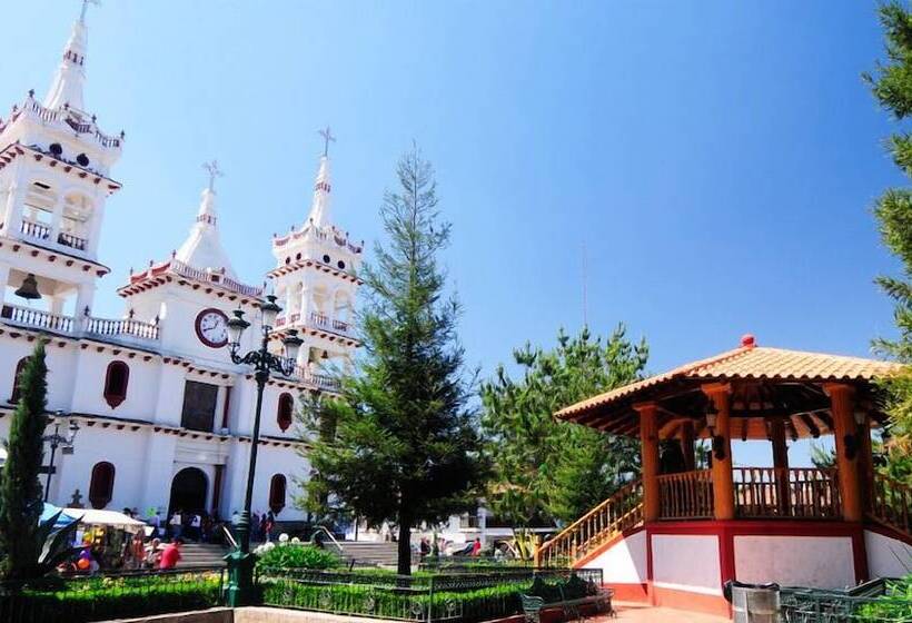 Hotel Cabana Los Ruisenores