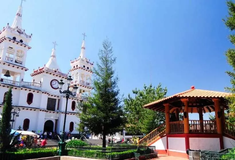 ホテル Cabana Los Ruisenores