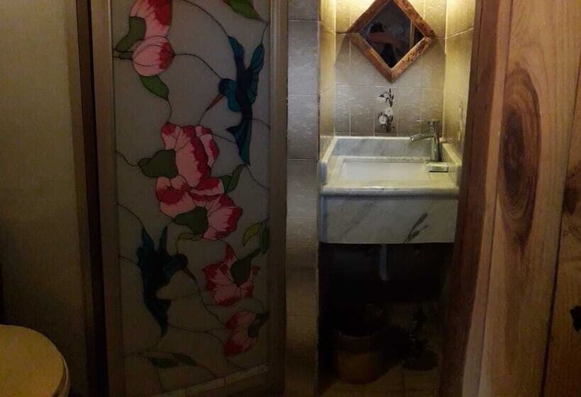 Hotel Cabana Los Ruisenores