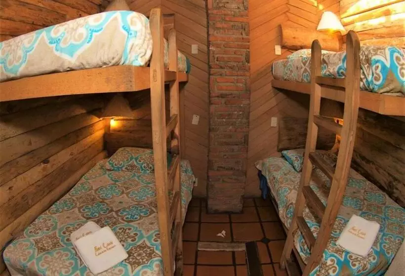 ホテル Cabana Los Ruisenores