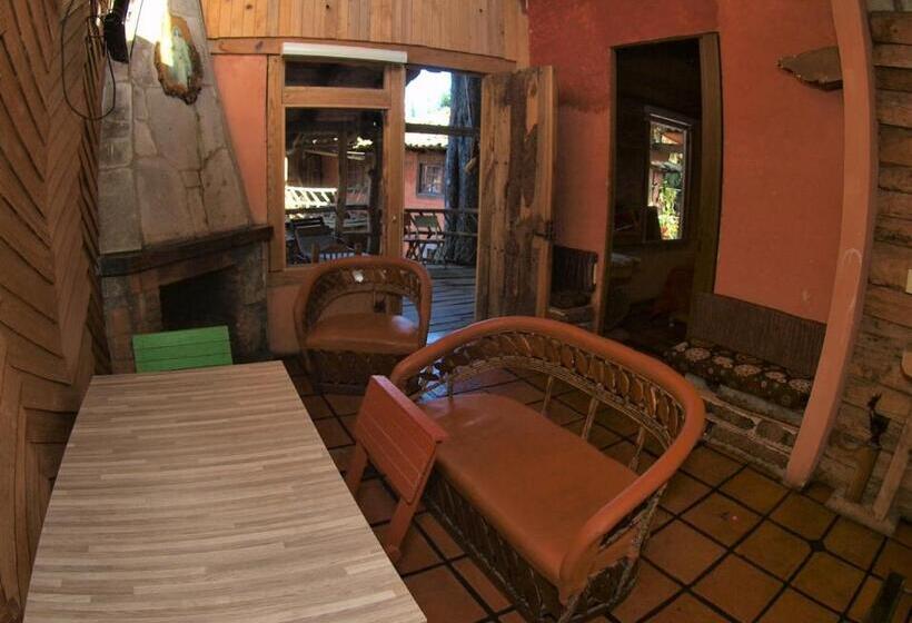 Hotel Cabana Los Ruisenores