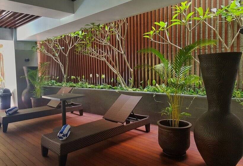 El Hotel Yogyakarta Malioboro