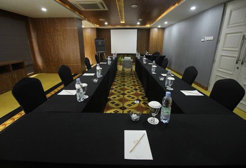 El Hotel Yogyakarta Malioboro