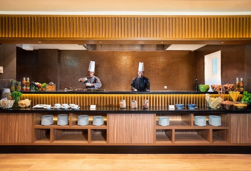 El Hotel Yogyakarta Malioboro