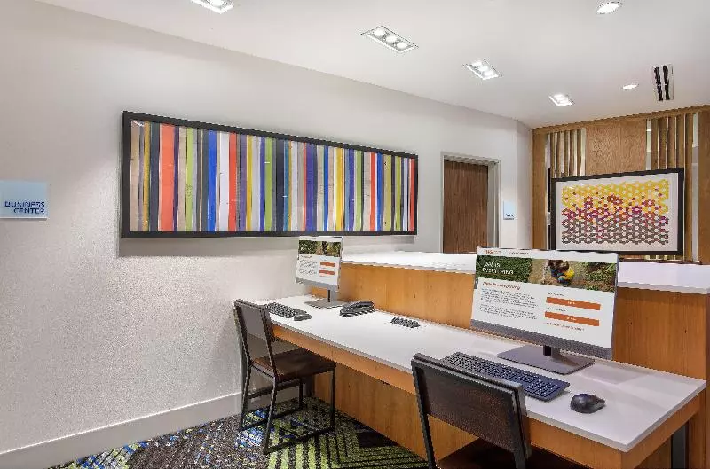 Hotelli Holiday Inn Express & Suites   La Grange, An Ihg