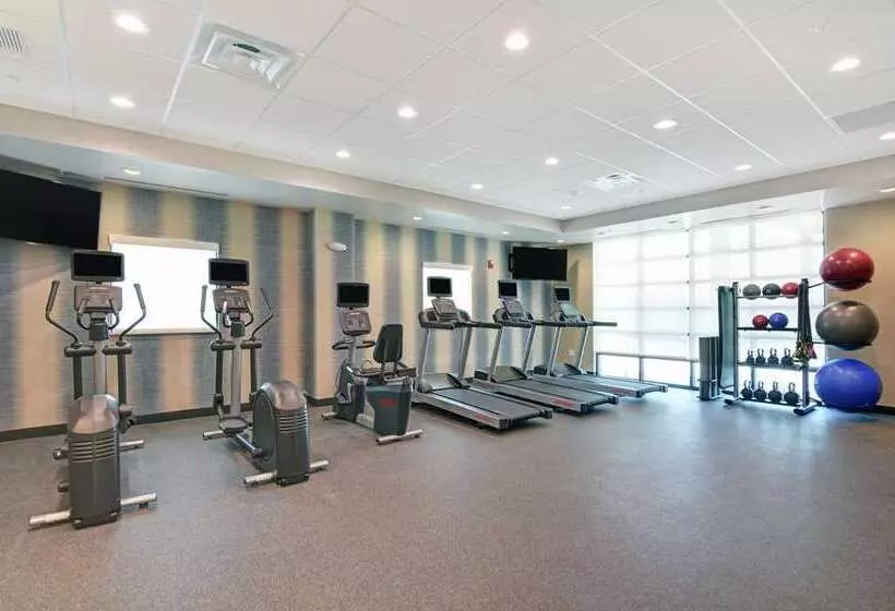 ホテル Home2 Suites By Hilton Bettendorf Quad Cities