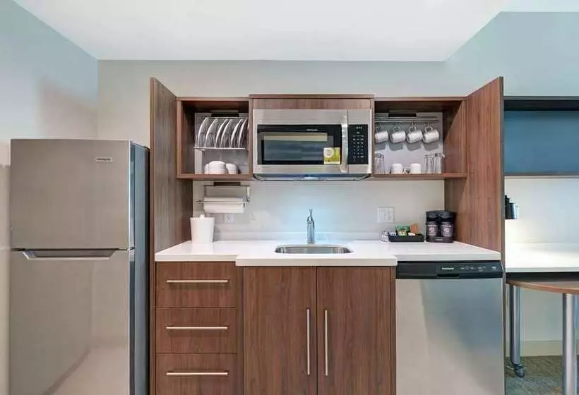 ホテル Home2 Suites By Hilton Bettendorf Quad Cities