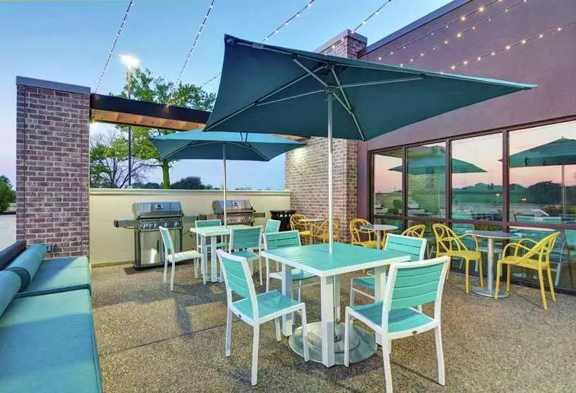 ホテル Home2 Suites By Hilton Bettendorf Quad Cities