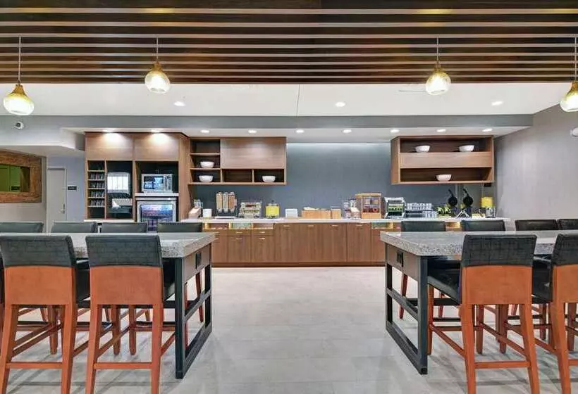 ホテル Home2 Suites By Hilton Bettendorf Quad Cities