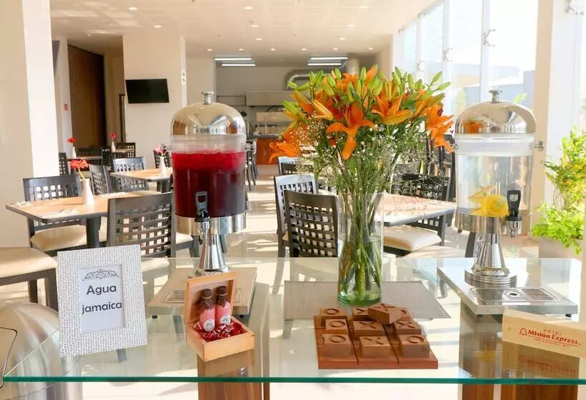 ホテル Misión Express San Juan Del Río