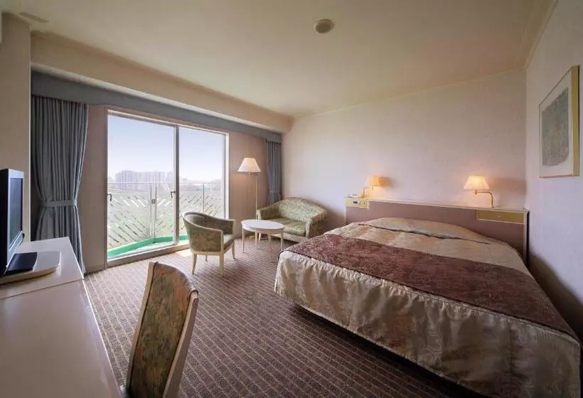 Отель Springs Makuhari