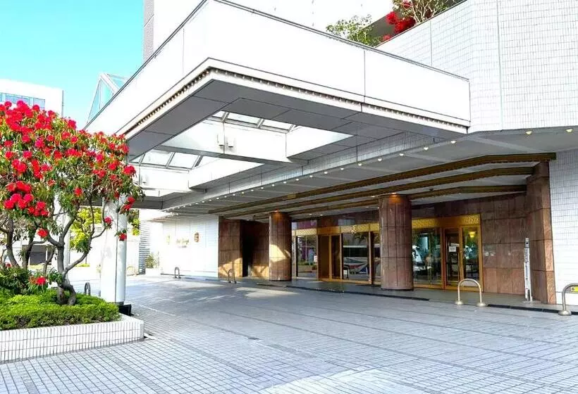 Отель Springs Makuhari