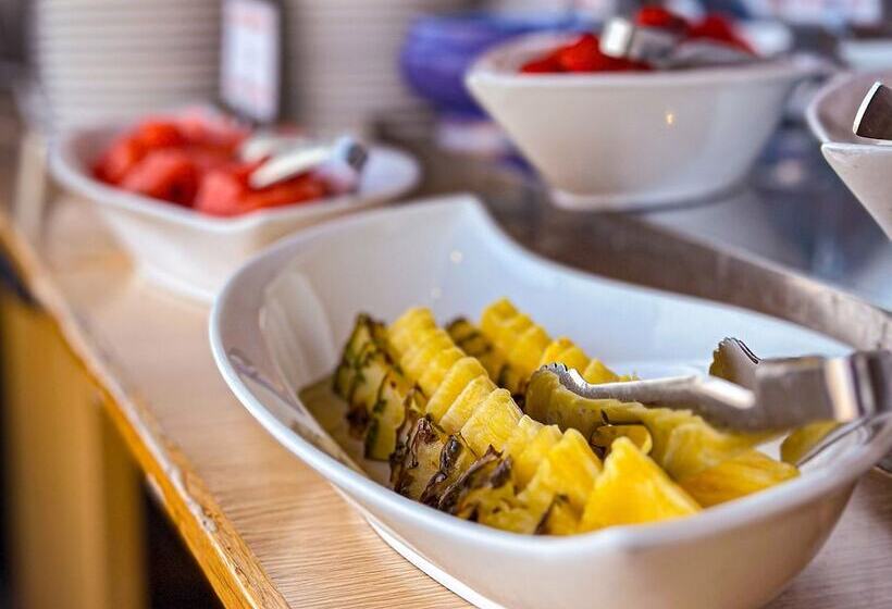 فندق Urawa Washington