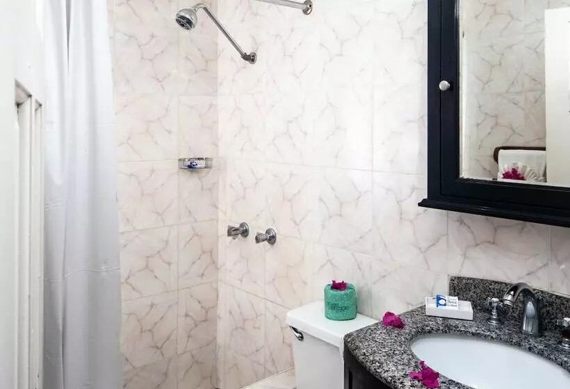 Legends Beach Resort