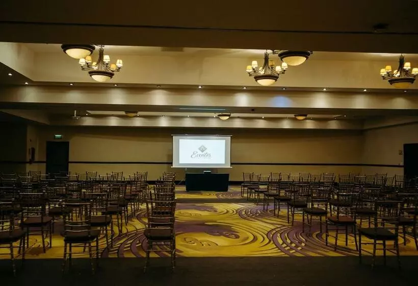 酒店 Araiza Hermosillo