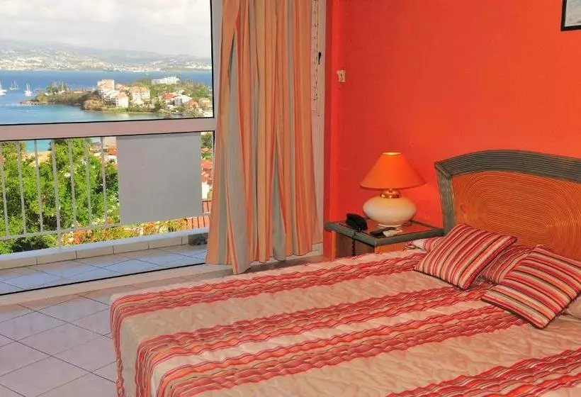 هتل Karibea Camelia Residence