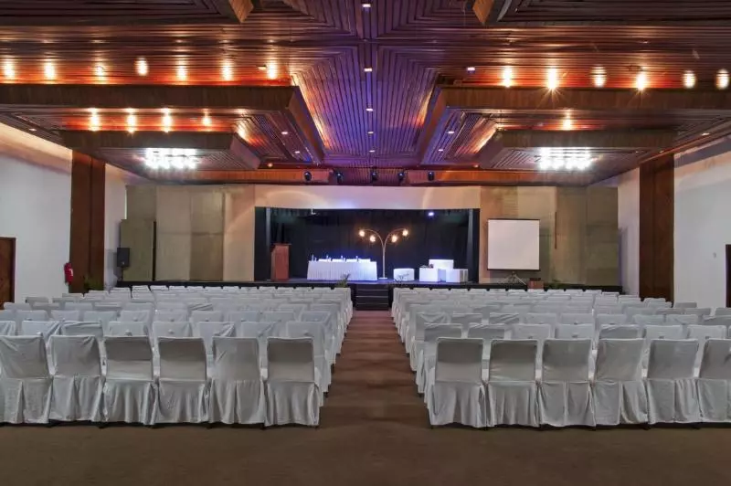 בית מלון כפרי Los Angeles Locos All Inclusive